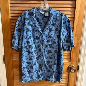 Bobbie Brooks Womens Button Up